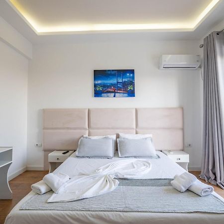 Hotel Myrtai - City Center ساراندا المظهر الخارجي الصورة
