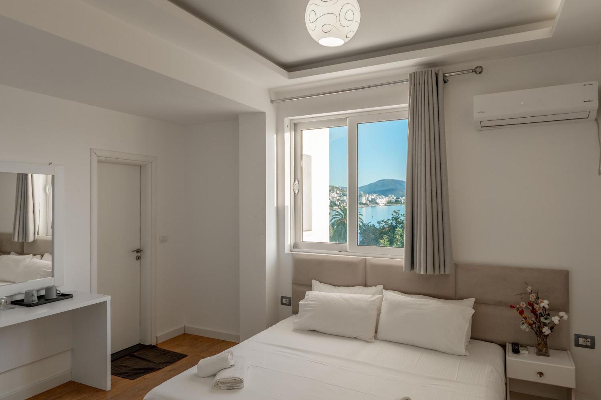Hotel Myrtai - City Center ساراندا المظهر الخارجي الصورة