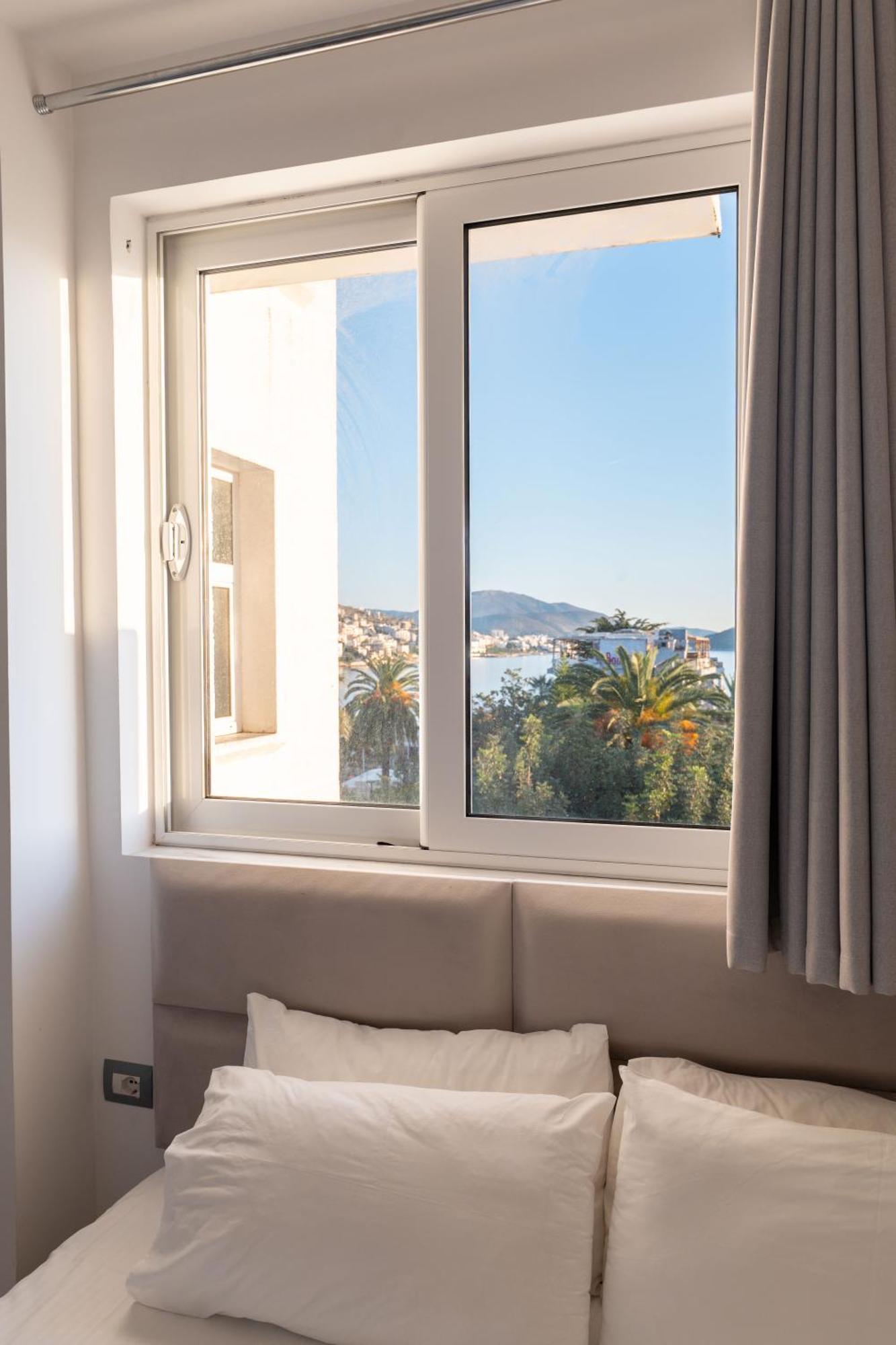 Hotel Myrtai - City Center ساراندا المظهر الخارجي الصورة