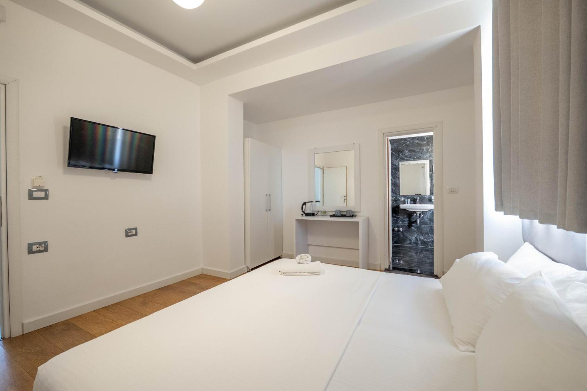 Hotel Myrtai - City Center ساراندا المظهر الخارجي الصورة