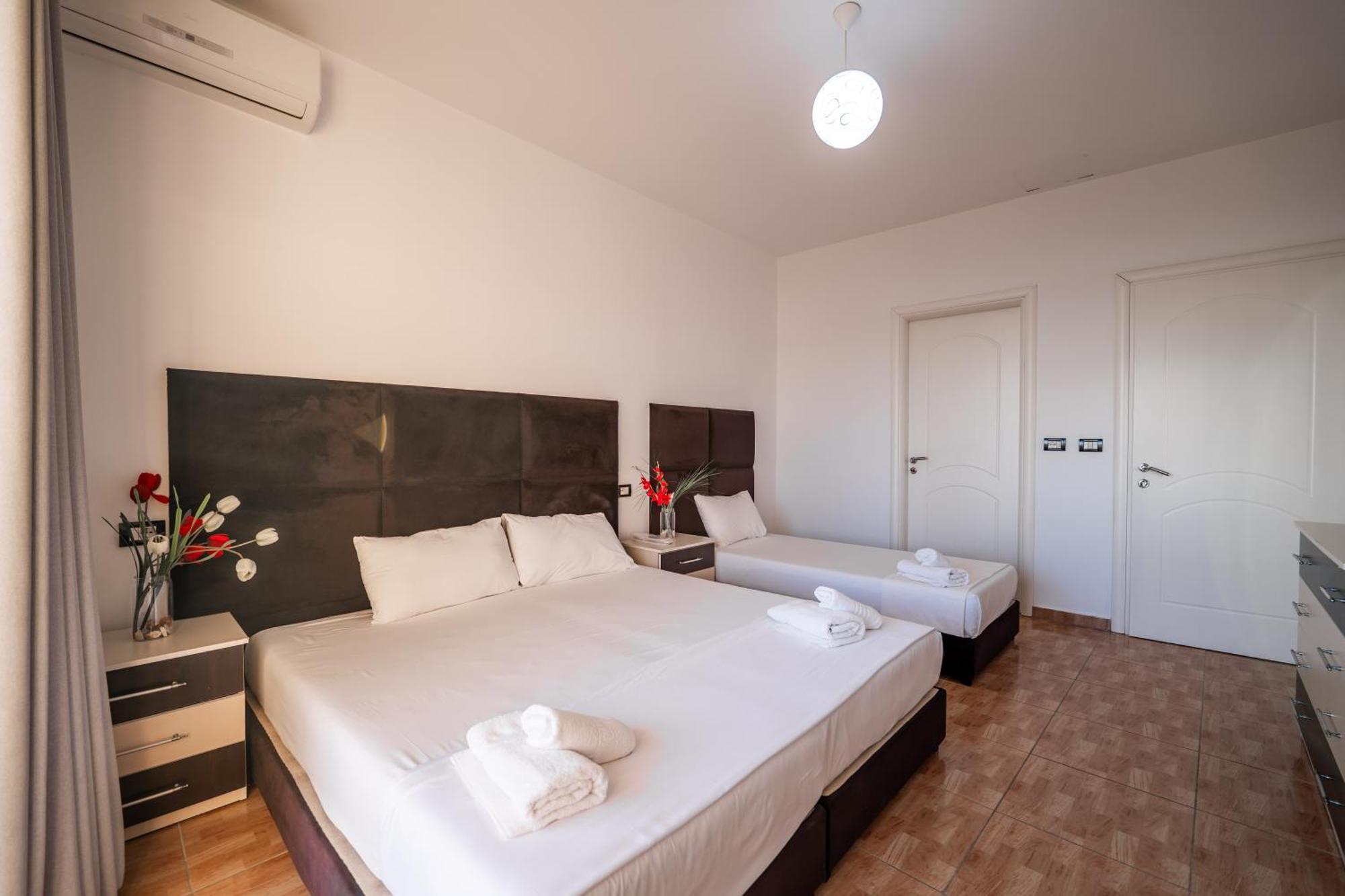 Hotel Myrtai - City Center ساراندا المظهر الخارجي الصورة