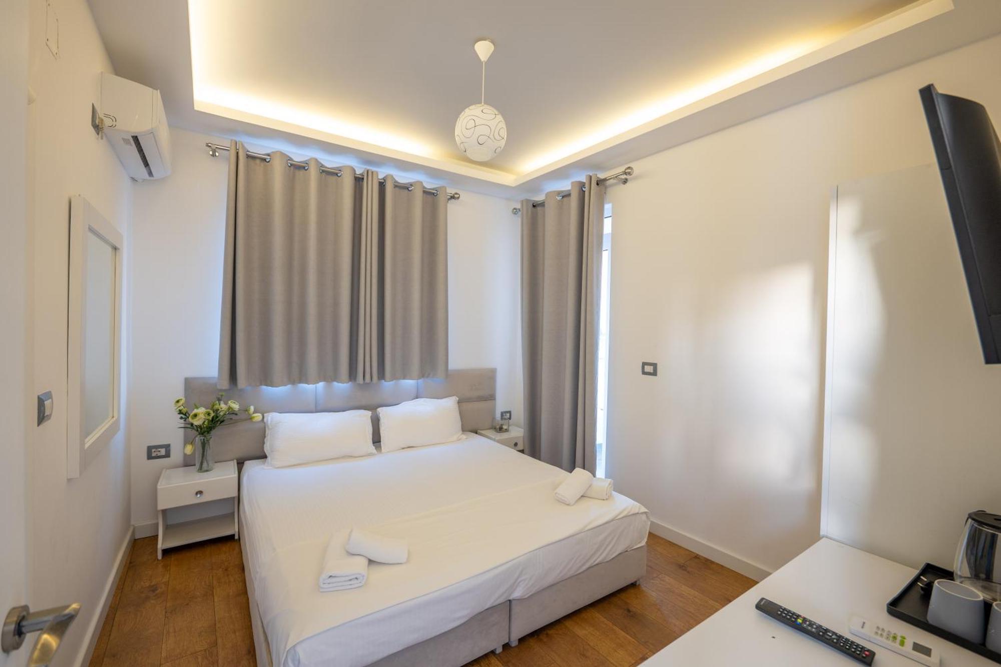 Hotel Myrtai - City Center ساراندا المظهر الخارجي الصورة