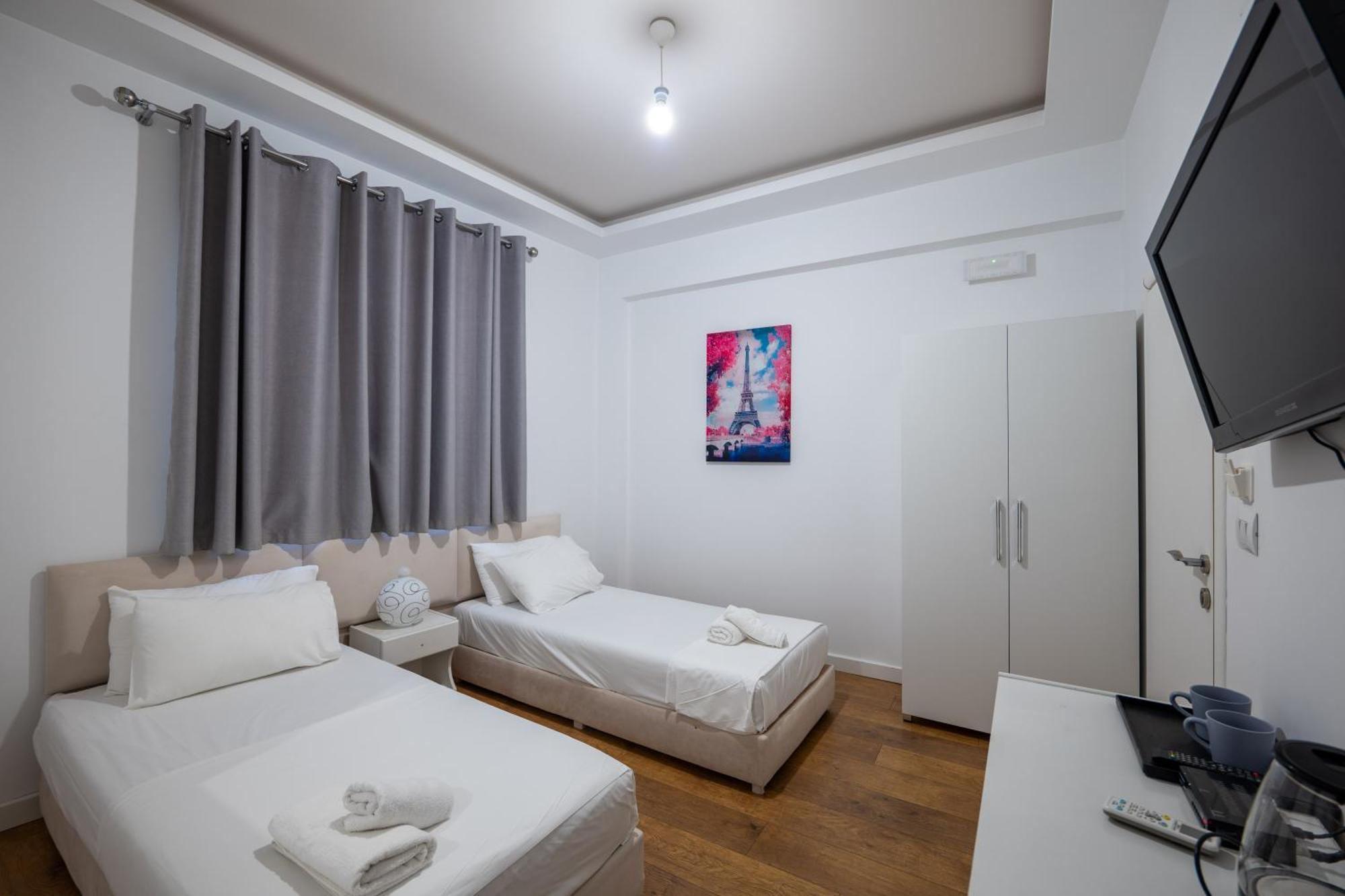 Hotel Myrtai - City Center ساراندا المظهر الخارجي الصورة