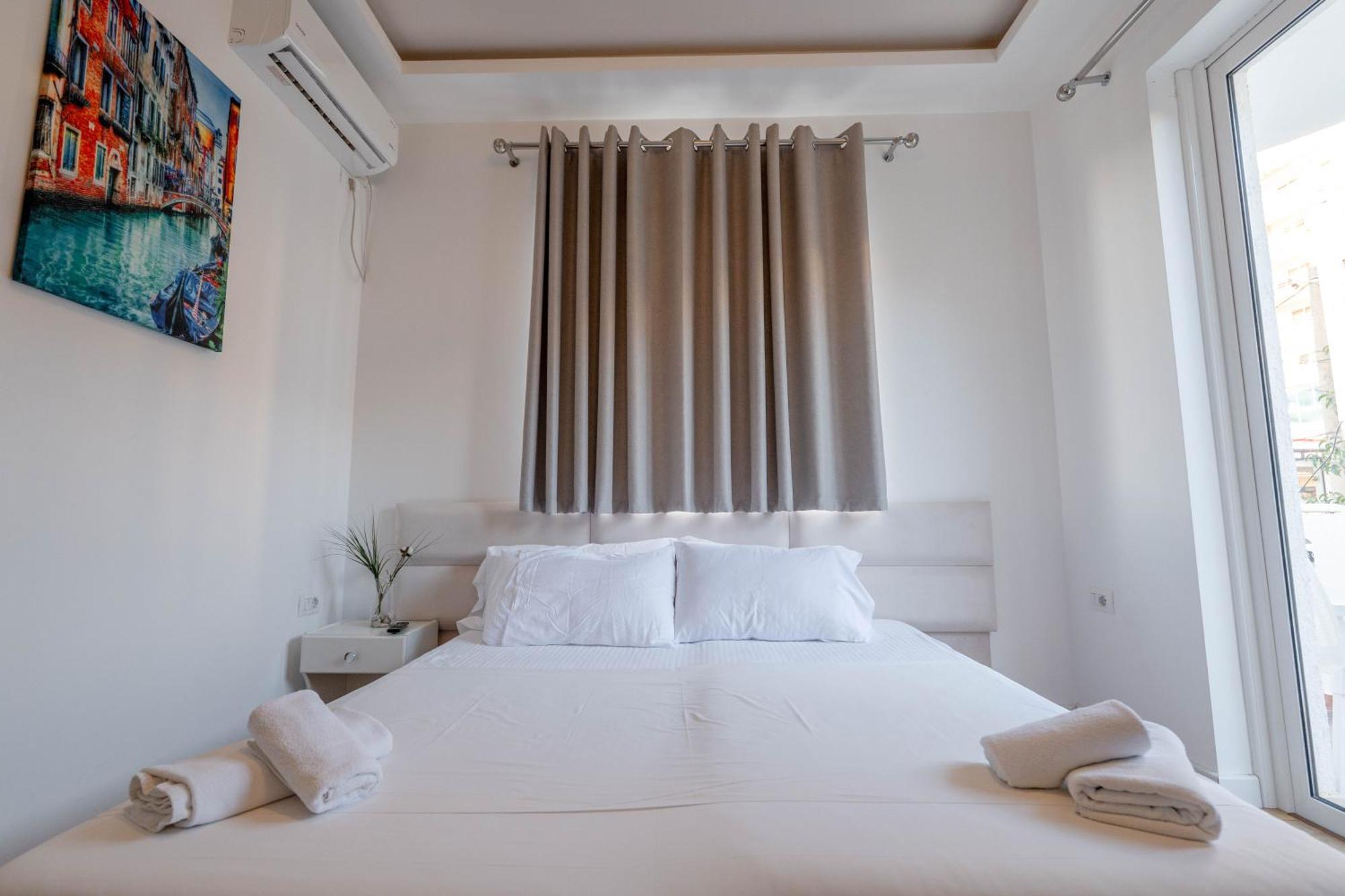 Hotel Myrtai - City Center ساراندا المظهر الخارجي الصورة