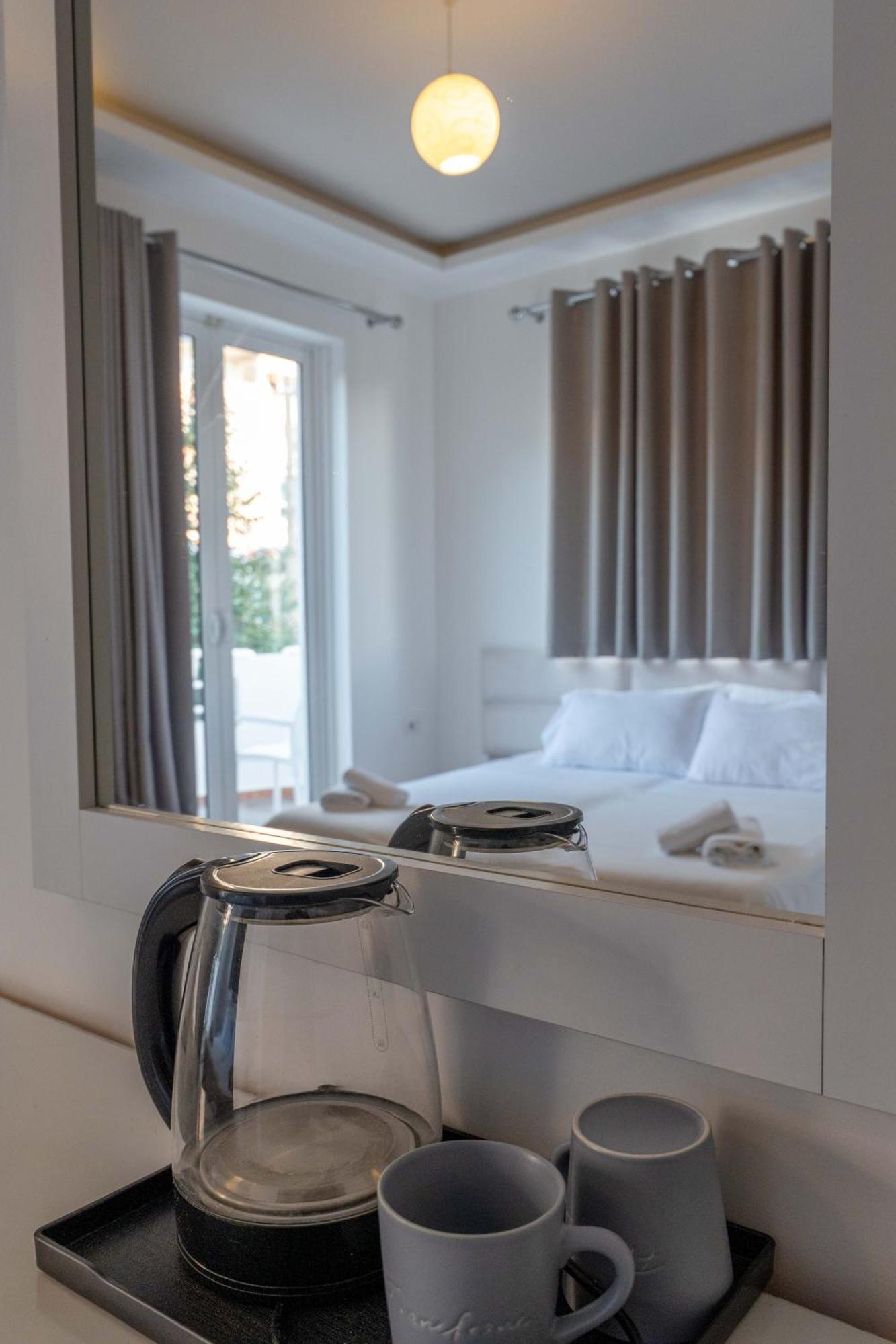 Hotel Myrtai - City Center ساراندا المظهر الخارجي الصورة