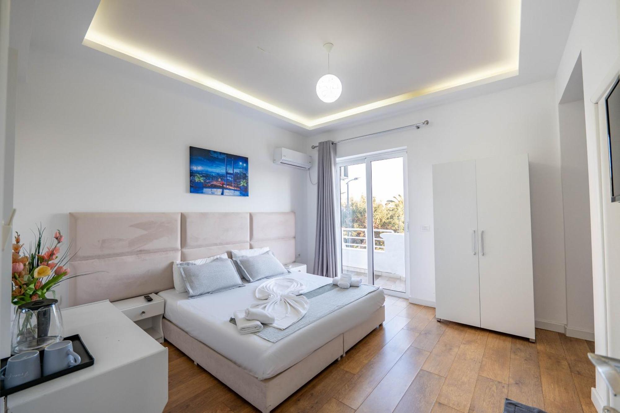 Hotel Myrtai - City Center ساراندا المظهر الخارجي الصورة