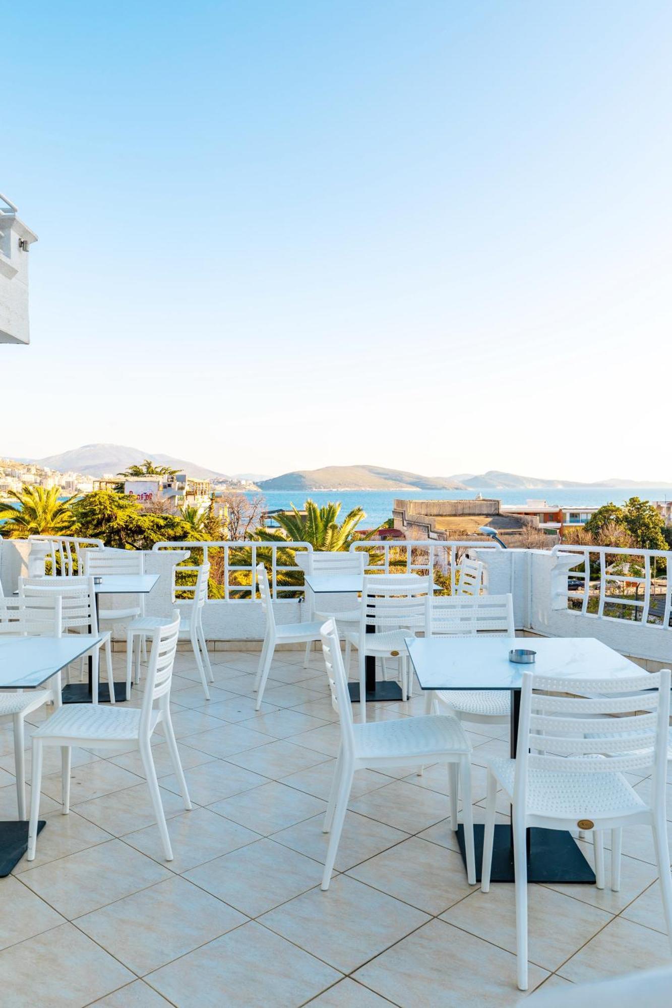 Hotel Myrtai - City Center ساراندا المظهر الخارجي الصورة